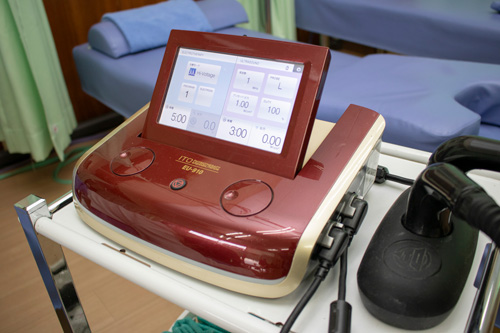 特殊電気治療「ハイボルテージ」